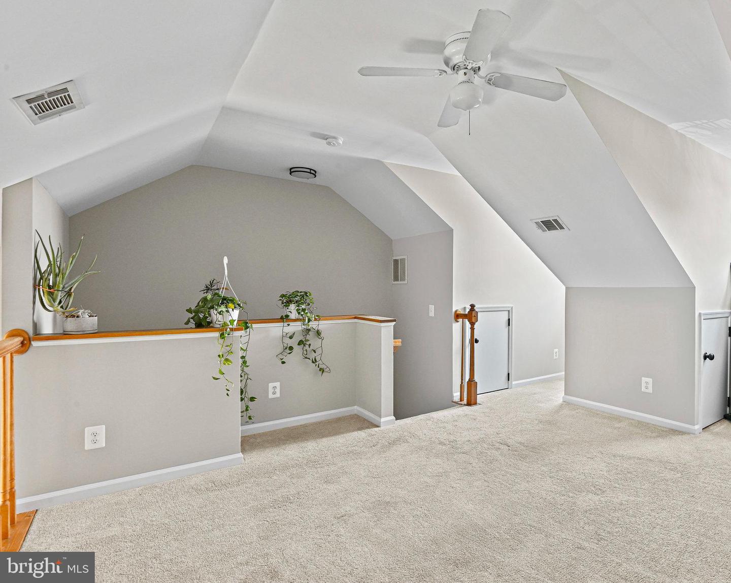 20144 CREW SQ, ASHBURN, Virginia 20147, 2 Bedrooms Bedrooms, ,3 BathroomsBathrooms,Residential,For sale,20144 CREW SQ,VALO2101352 MLS # VALO2101352