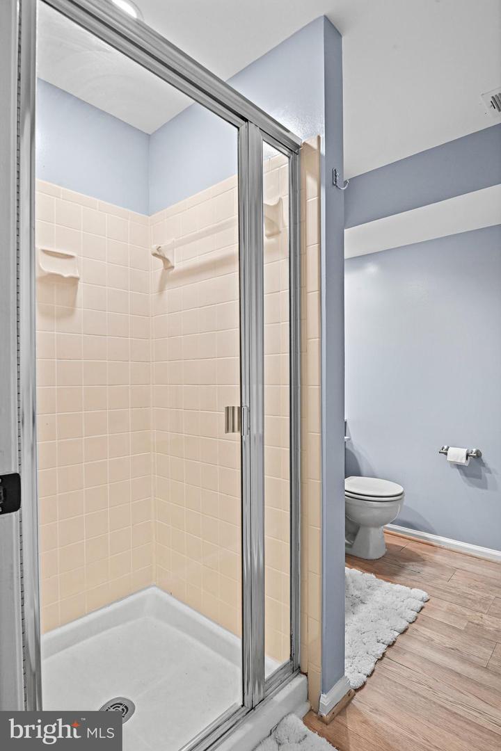 20144 CREW SQ, ASHBURN, Virginia 20147, 2 Bedrooms Bedrooms, ,3 BathroomsBathrooms,Residential,For sale,20144 CREW SQ,VALO2101352 MLS # VALO2101352