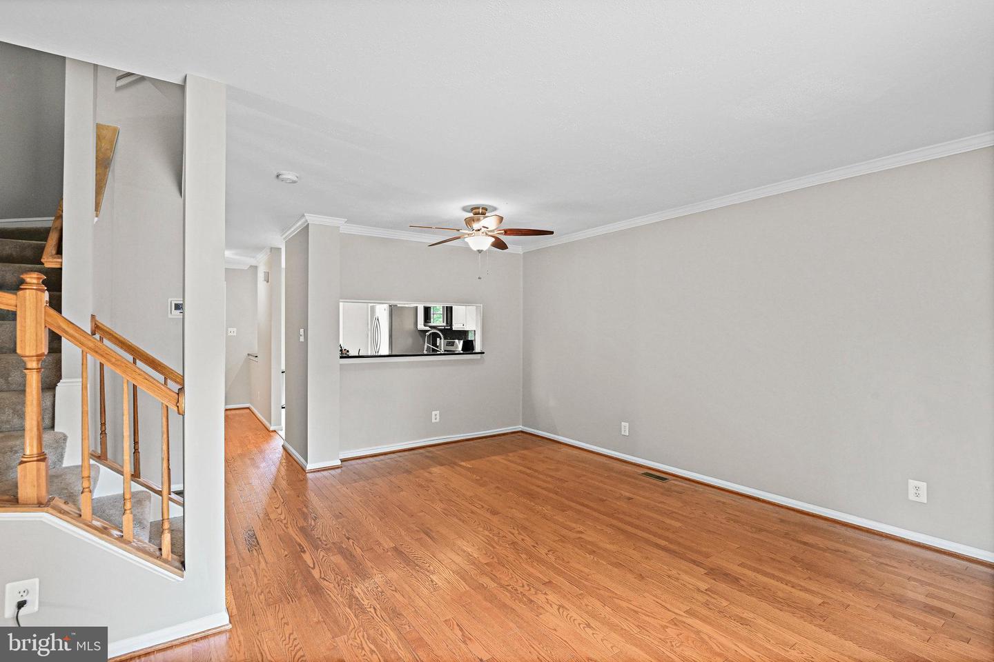 20144 CREW SQ, ASHBURN, Virginia 20147, 2 Bedrooms Bedrooms, ,3 BathroomsBathrooms,Residential,For sale,20144 CREW SQ,VALO2101352 MLS # VALO2101352