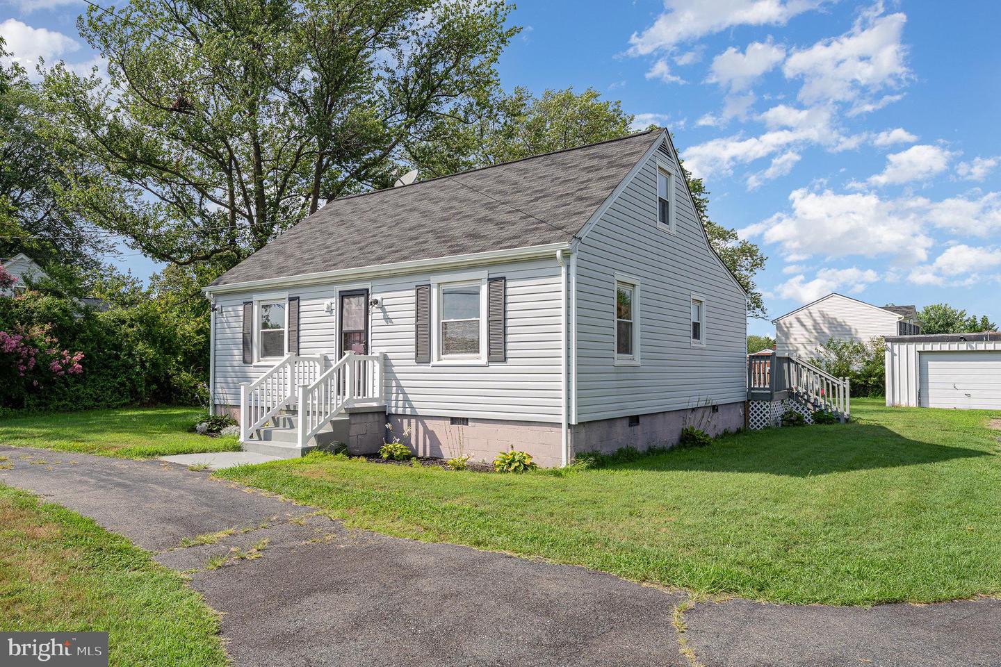 6705 HARRISON RD, FREDERICKSBURG, Virginia 22407, 4 Bedrooms Bedrooms, ,1 BathroomBathrooms,Residential,For sale,6705 HARRISON RD,VASP2034516 MLS # VASP2034516
