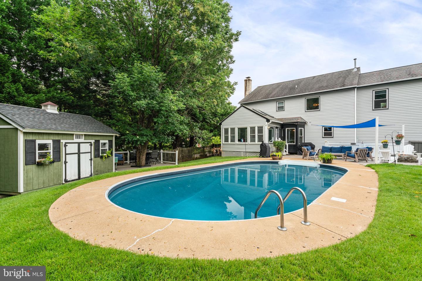 15032 GREENMOUNT DR, WOODBRIDGE, Virginia 22193, 4 Bedrooms Bedrooms, ,3 BathroomsBathrooms,Residential,For sale,15032 GREENMOUNT DR,VAPW2098740 MLS # VAPW2098740