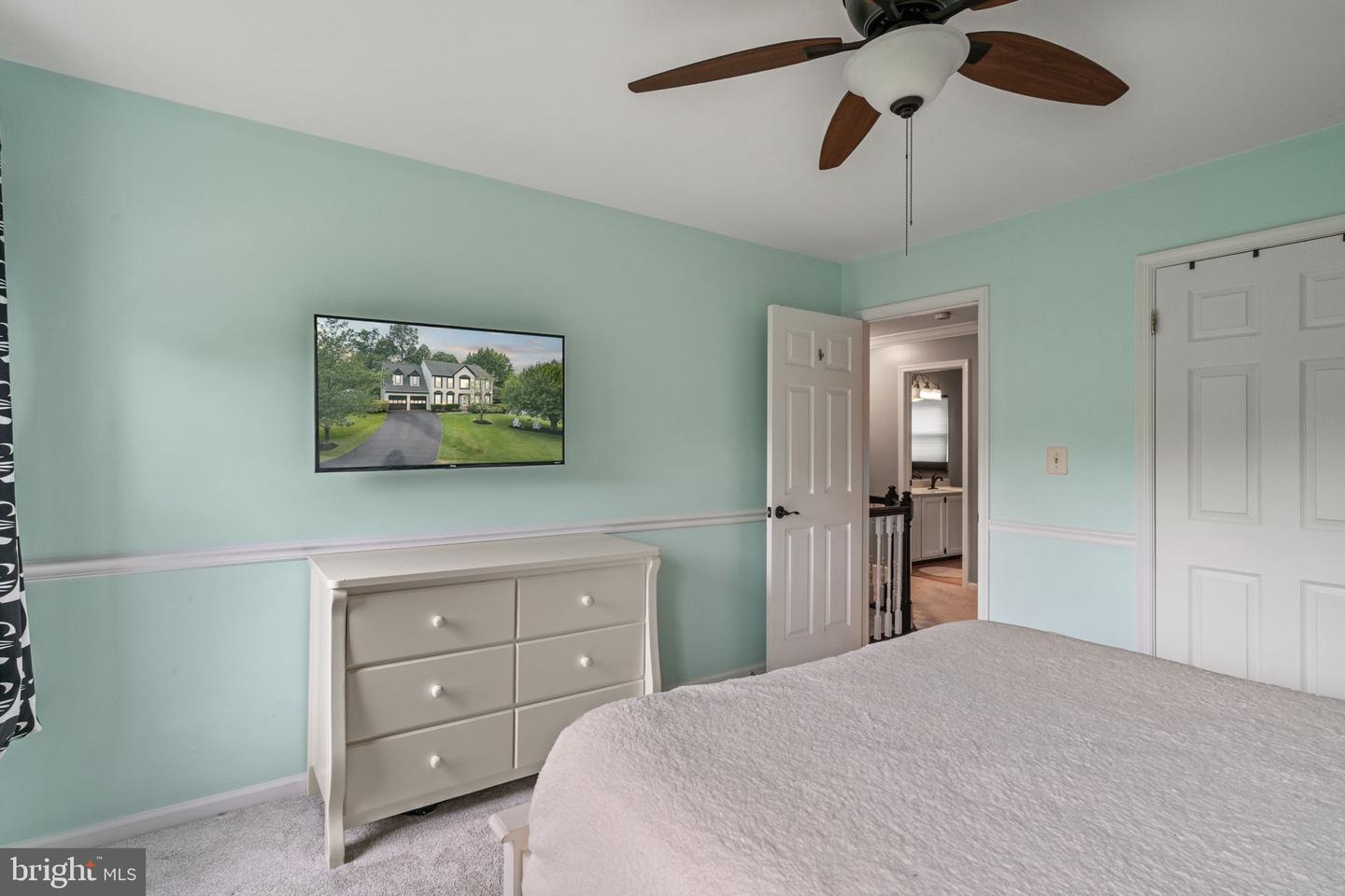 15032 GREENMOUNT DR, WOODBRIDGE, Virginia 22193, 4 Bedrooms Bedrooms, ,3 BathroomsBathrooms,Residential,For sale,15032 GREENMOUNT DR,VAPW2098740 MLS # VAPW2098740