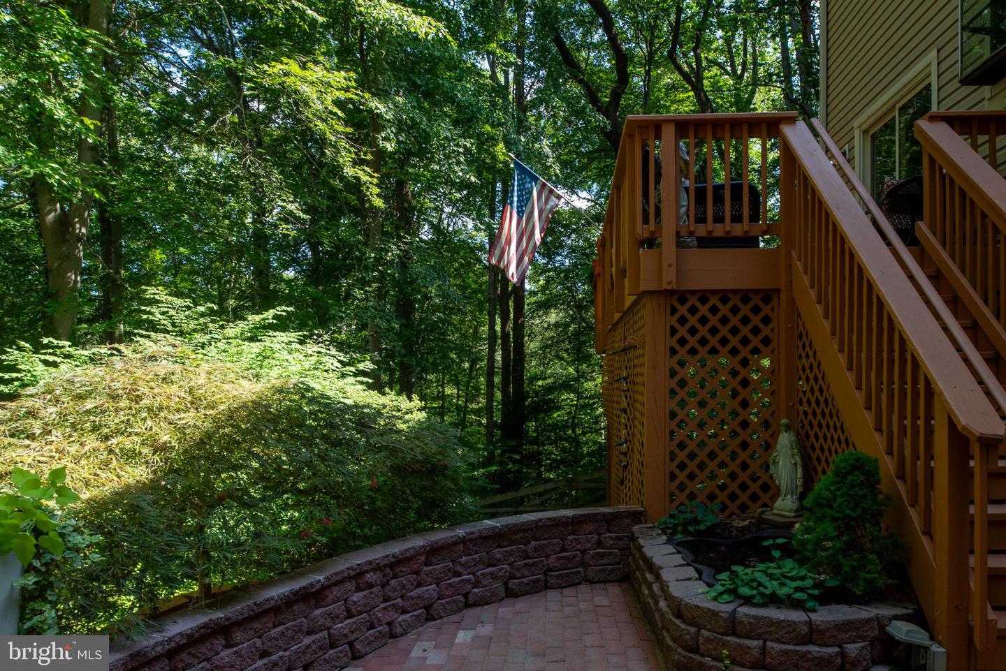 8412 SWEET PINE CT, SPRINGFIELD, Virginia 22153, 5 Bedrooms Bedrooms, ,4 BathroomsBathrooms,Residential,For sale,8412 SWEET PINE CT,VAFX2254322 MLS # VAFX2254322