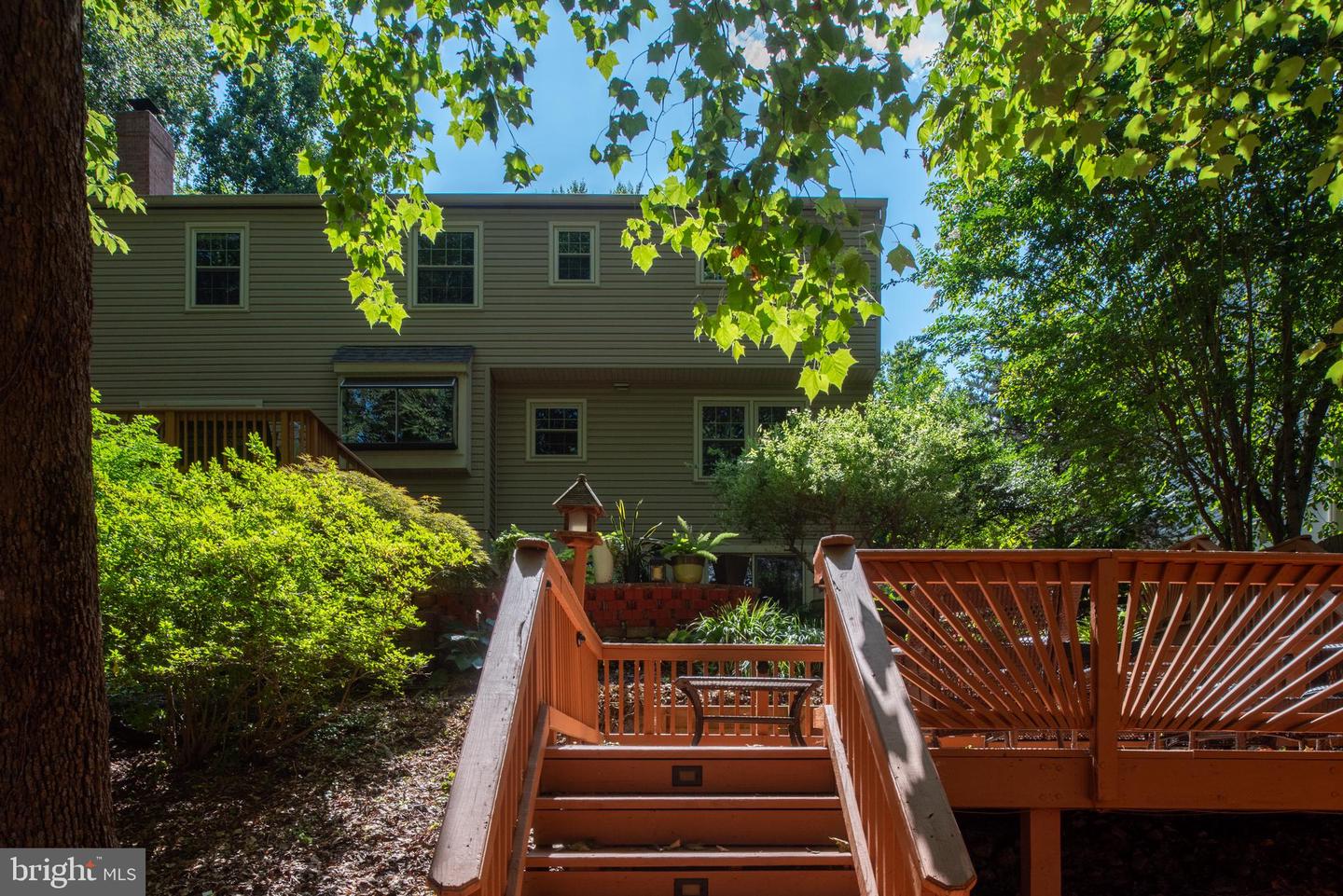 8412 SWEET PINE CT, SPRINGFIELD, Virginia 22153, 5 Bedrooms Bedrooms, ,4 BathroomsBathrooms,Residential,For sale,8412 SWEET PINE CT,VAFX2254322 MLS # VAFX2254322
