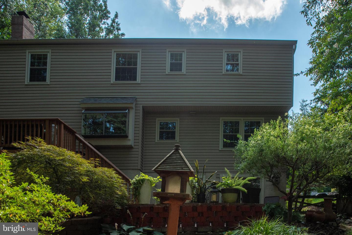 8412 SWEET PINE CT, SPRINGFIELD, Virginia 22153, 5 Bedrooms Bedrooms, ,4 BathroomsBathrooms,Residential,For sale,8412 SWEET PINE CT,VAFX2254322 MLS # VAFX2254322