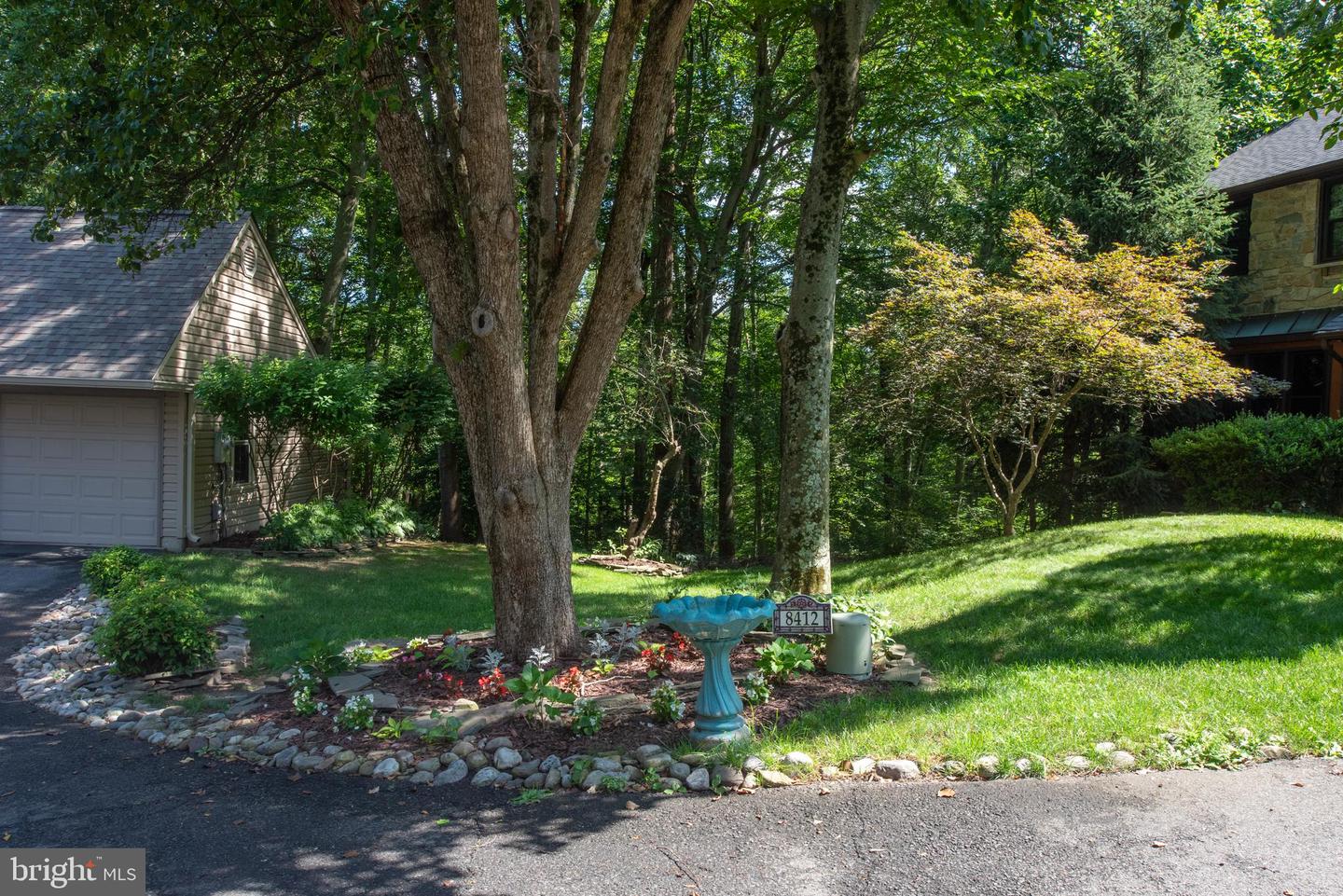 8412 SWEET PINE CT, SPRINGFIELD, Virginia 22153, 5 Bedrooms Bedrooms, ,4 BathroomsBathrooms,Residential,For sale,8412 SWEET PINE CT,VAFX2254322 MLS # VAFX2254322