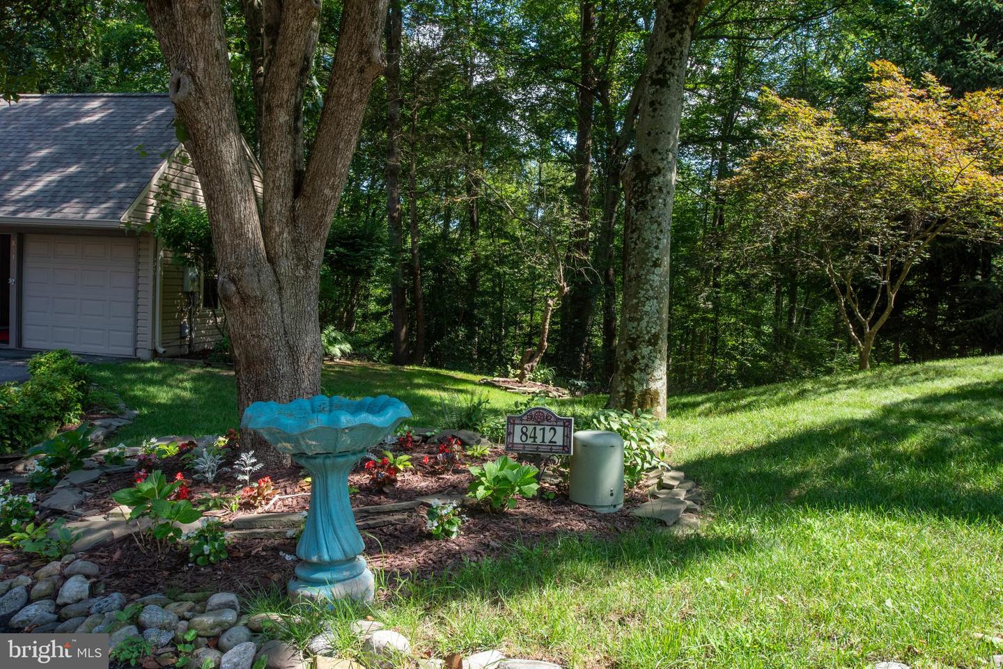8412 SWEET PINE CT, SPRINGFIELD, Virginia 22153, 5 Bedrooms Bedrooms, ,4 BathroomsBathrooms,Residential,For sale,8412 SWEET PINE CT,VAFX2254322 MLS # VAFX2254322