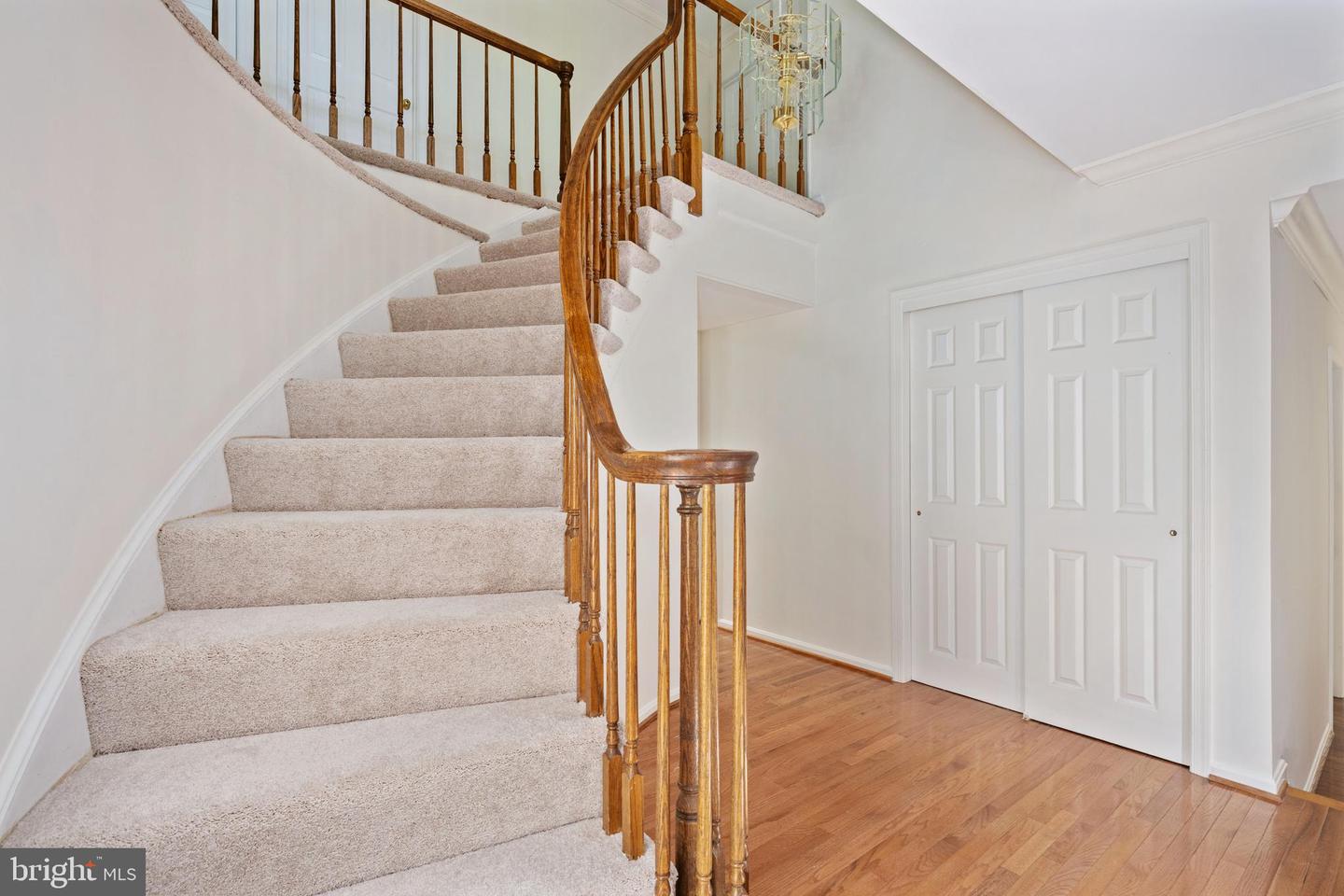 8412 SWEET PINE CT, SPRINGFIELD, Virginia 22153, 5 Bedrooms Bedrooms, ,4 BathroomsBathrooms,Residential,For sale,8412 SWEET PINE CT,VAFX2254322 MLS # VAFX2254322
