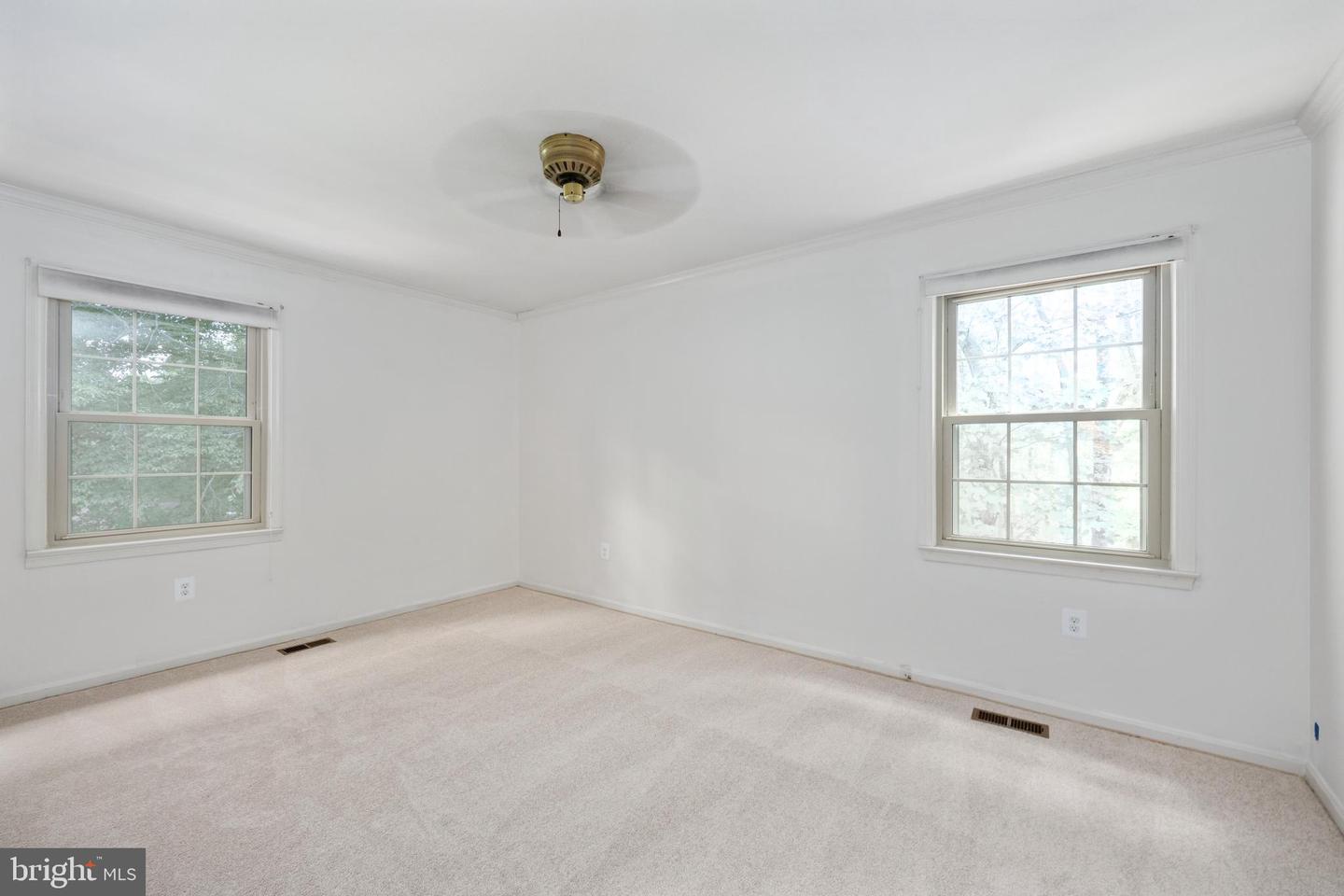8412 SWEET PINE CT, SPRINGFIELD, Virginia 22153, 5 Bedrooms Bedrooms, ,4 BathroomsBathrooms,Residential,For sale,8412 SWEET PINE CT,VAFX2254322 MLS # VAFX2254322
