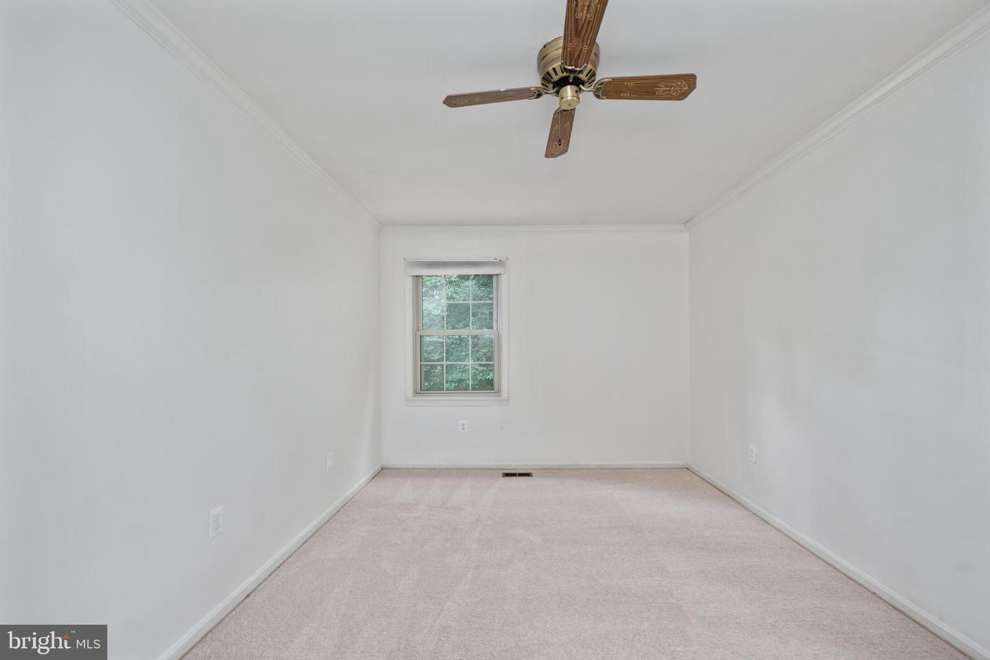 8412 SWEET PINE CT, SPRINGFIELD, Virginia 22153, 5 Bedrooms Bedrooms, ,4 BathroomsBathrooms,Residential,For sale,8412 SWEET PINE CT,VAFX2254322 MLS # VAFX2254322