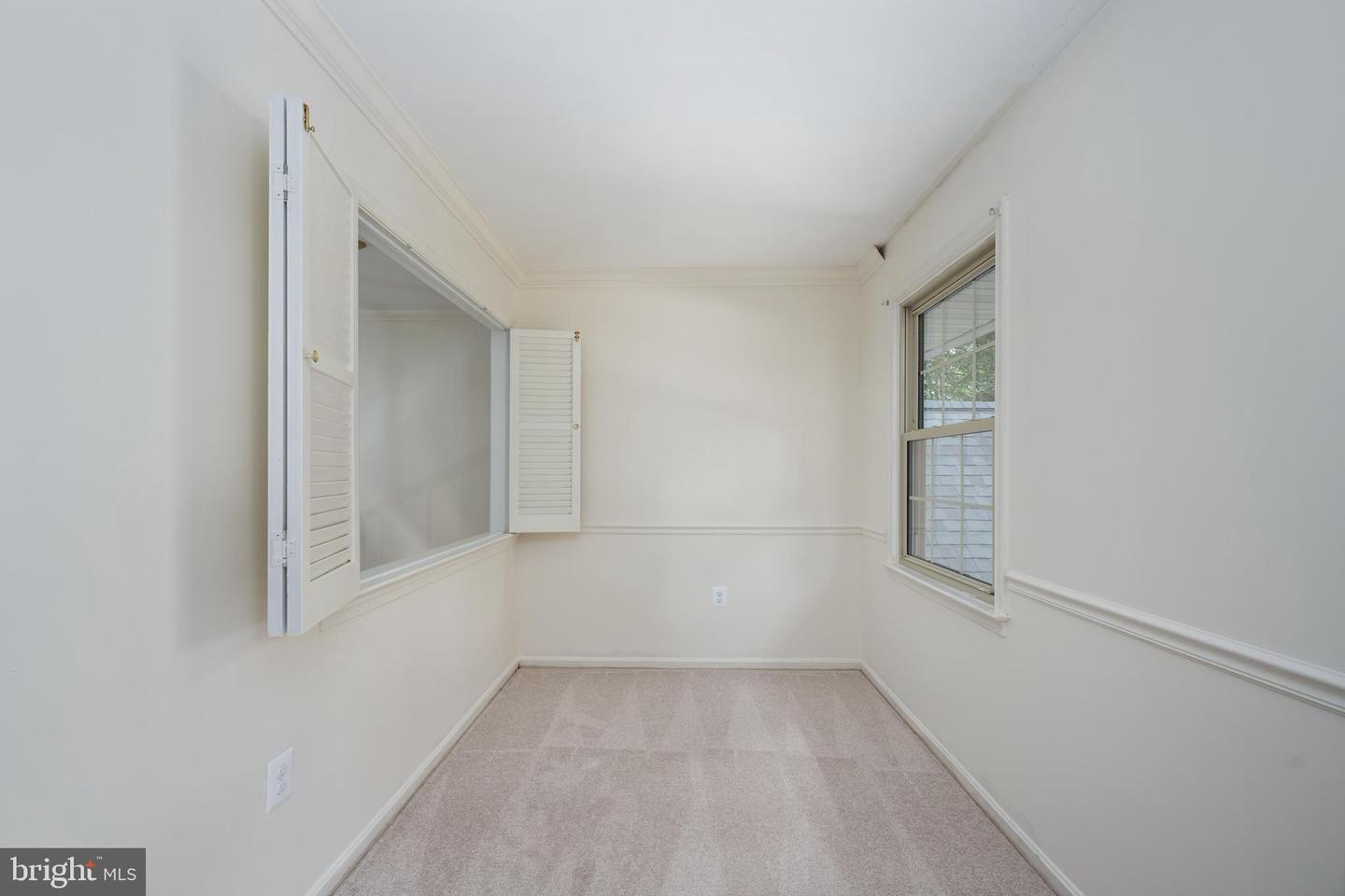 8412 SWEET PINE CT, SPRINGFIELD, Virginia 22153, 5 Bedrooms Bedrooms, ,4 BathroomsBathrooms,Residential,For sale,8412 SWEET PINE CT,VAFX2254322 MLS # VAFX2254322