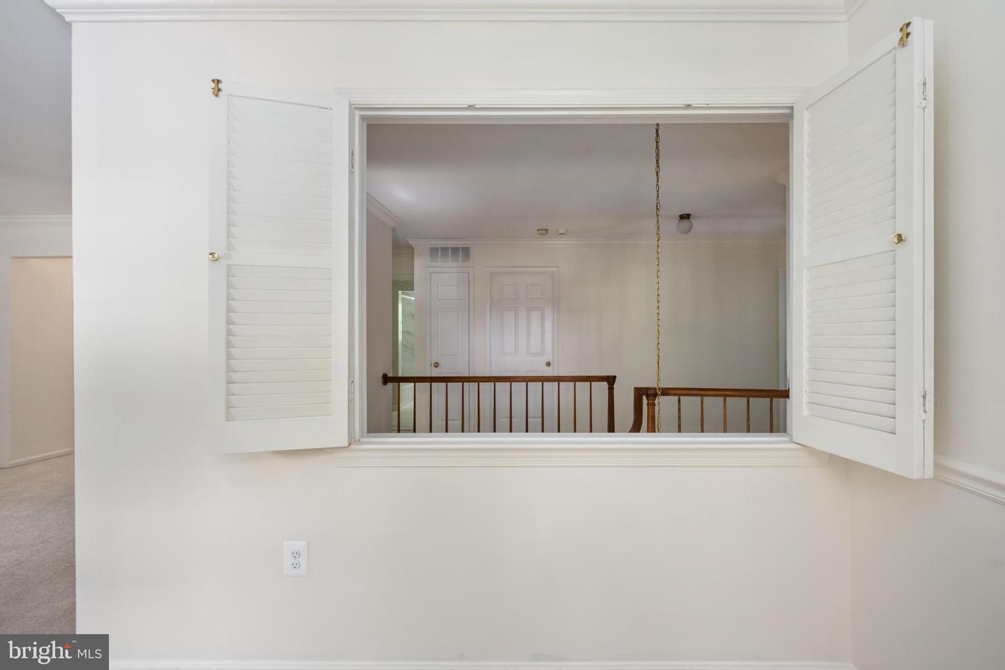 8412 SWEET PINE CT, SPRINGFIELD, Virginia 22153, 5 Bedrooms Bedrooms, ,4 BathroomsBathrooms,Residential,For sale,8412 SWEET PINE CT,VAFX2254322 MLS # VAFX2254322