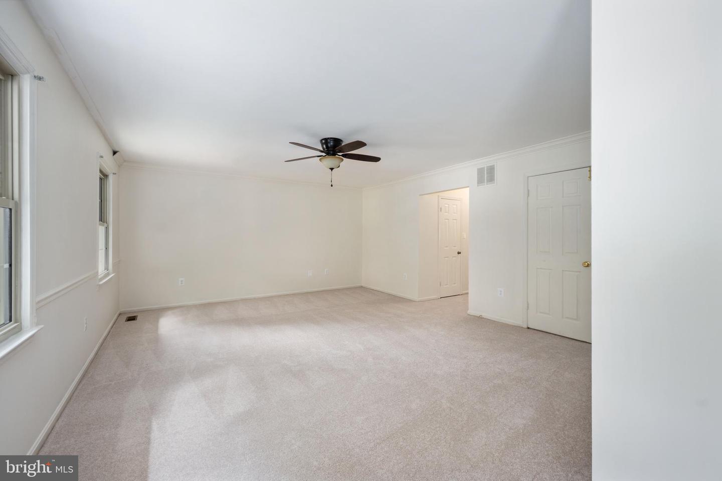 8412 SWEET PINE CT, SPRINGFIELD, Virginia 22153, 5 Bedrooms Bedrooms, ,4 BathroomsBathrooms,Residential,For sale,8412 SWEET PINE CT,VAFX2254322 MLS # VAFX2254322