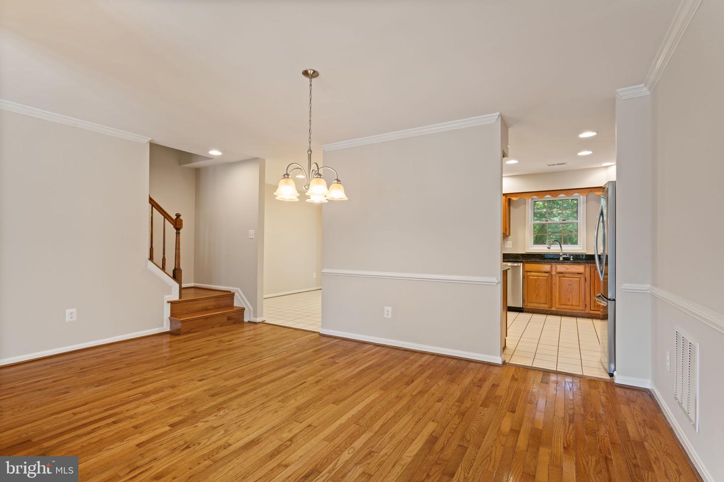 8037 TANWORTH CT, SPRINGFIELD, Virginia 22152, 4 Bedrooms Bedrooms, ,3 BathroomsBathrooms,Residential,For sale,8037 TANWORTH CT,VAFX2254330 MLS # VAFX2254330