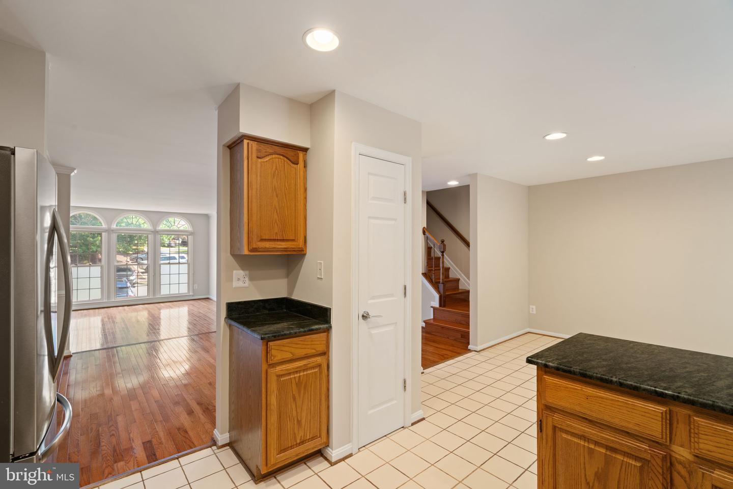 8037 TANWORTH CT, SPRINGFIELD, Virginia 22152, 4 Bedrooms Bedrooms, ,3 BathroomsBathrooms,Residential,For sale,8037 TANWORTH CT,VAFX2254330 MLS # VAFX2254330