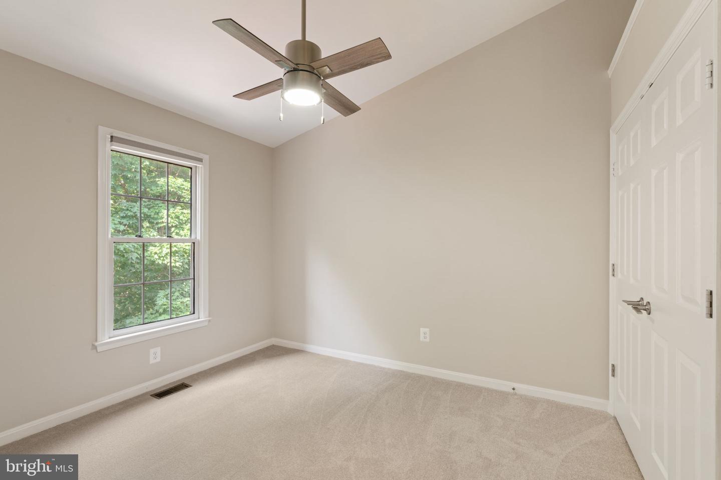 8037 TANWORTH CT, SPRINGFIELD, Virginia 22152, 4 Bedrooms Bedrooms, ,3 BathroomsBathrooms,Residential,For sale,8037 TANWORTH CT,VAFX2254330 MLS # VAFX2254330