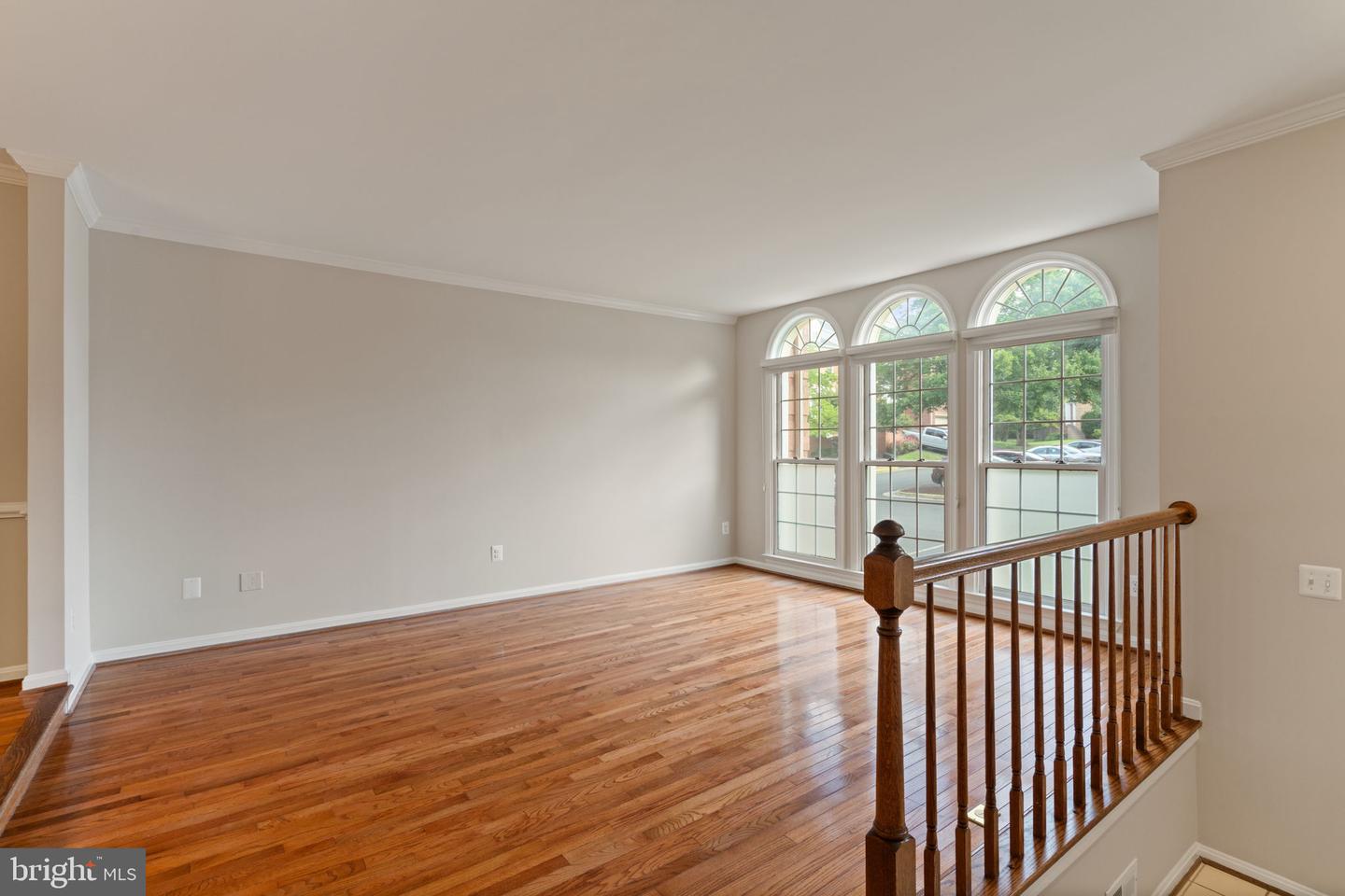 8037 TANWORTH CT, SPRINGFIELD, Virginia 22152, 4 Bedrooms Bedrooms, ,3 BathroomsBathrooms,Residential,For sale,8037 TANWORTH CT,VAFX2254330 MLS # VAFX2254330