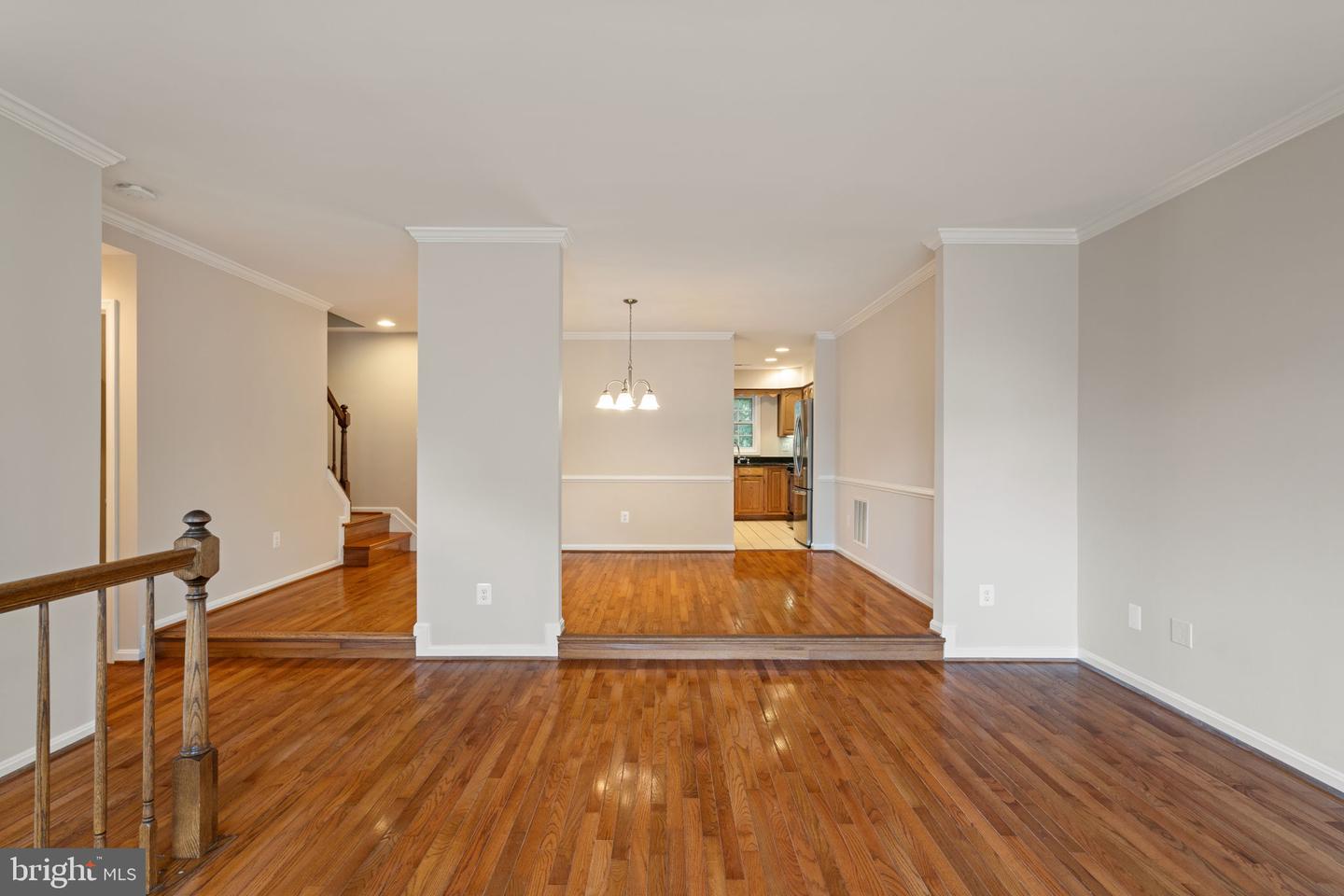 8037 TANWORTH CT, SPRINGFIELD, Virginia 22152, 4 Bedrooms Bedrooms, ,3 BathroomsBathrooms,Residential,For sale,8037 TANWORTH CT,VAFX2254330 MLS # VAFX2254330