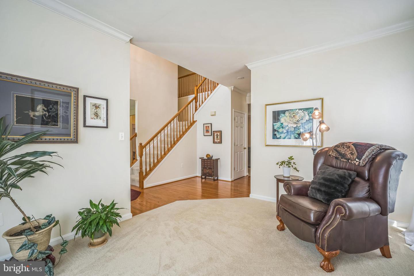 35540 COLLINGTON DR, ROUND HILL, Virginia 20141, 5 Bedrooms Bedrooms, ,3 BathroomsBathrooms,Residential,For sale,35540 COLLINGTON DR,VALO2101198 MLS # VALO2101198