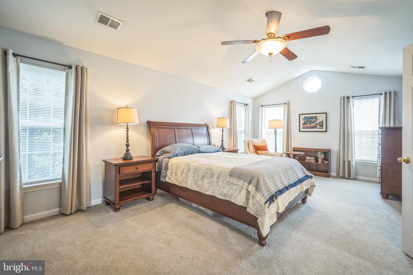 35540 COLLINGTON DR, ROUND HILL, Virginia 20141, 5 Bedrooms Bedrooms, ,3 BathroomsBathrooms,Residential,For sale,35540 COLLINGTON DR,VALO2101198 MLS # VALO2101198