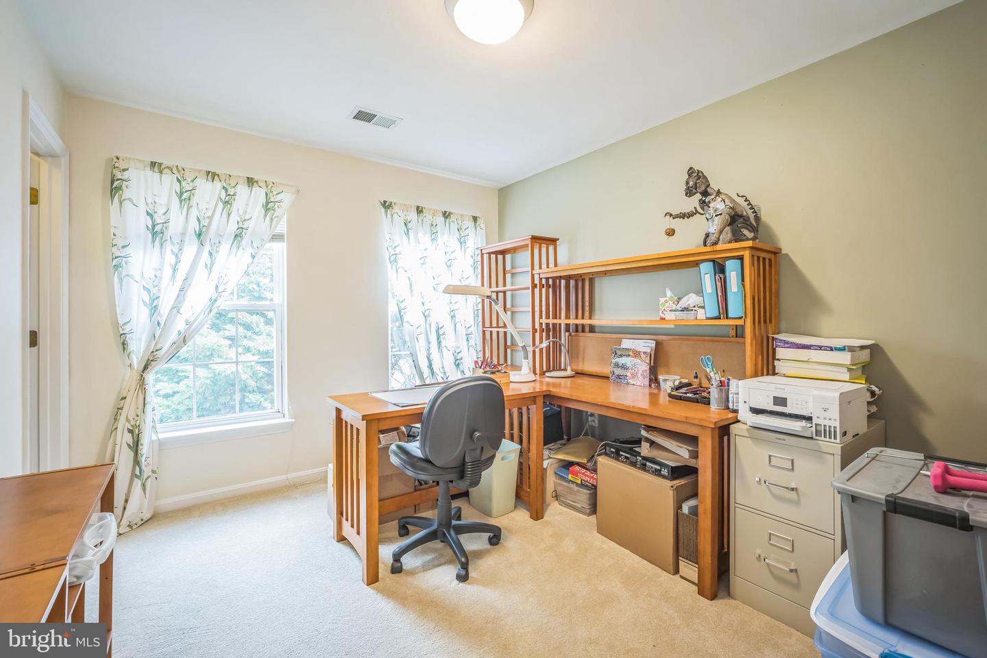 35540 COLLINGTON DR, ROUND HILL, Virginia 20141, 5 Bedrooms Bedrooms, ,3 BathroomsBathrooms,Residential,For sale,35540 COLLINGTON DR,VALO2101198 MLS # VALO2101198