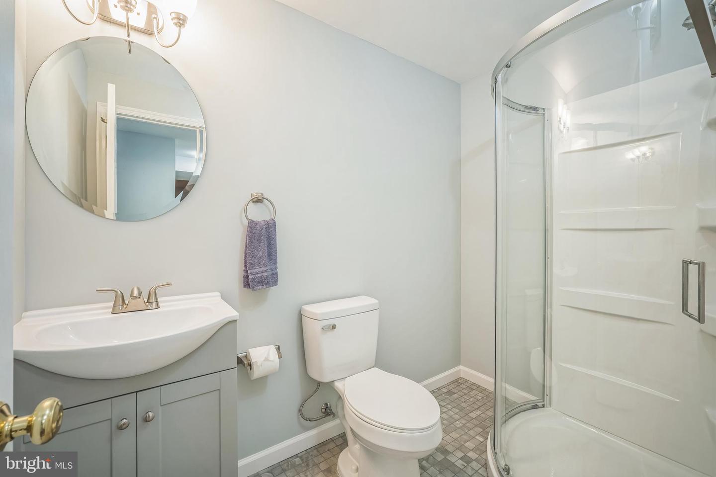 35540 COLLINGTON DR, ROUND HILL, Virginia 20141, 5 Bedrooms Bedrooms, ,3 BathroomsBathrooms,Residential,For sale,35540 COLLINGTON DR,VALO2101198 MLS # VALO2101198