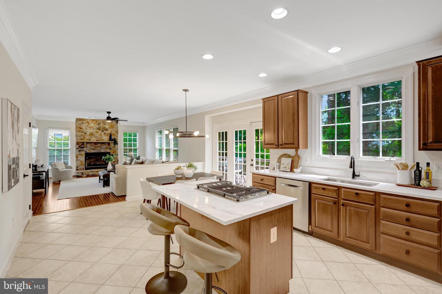 5271 TRACTOR LN, FAIRFAX, Virginia 22030, 5 Bedrooms Bedrooms, ,4 BathroomsBathrooms,Residential,For sale,5271 TRACTOR LN,VAFX2253790 MLS # VAFX2253790
