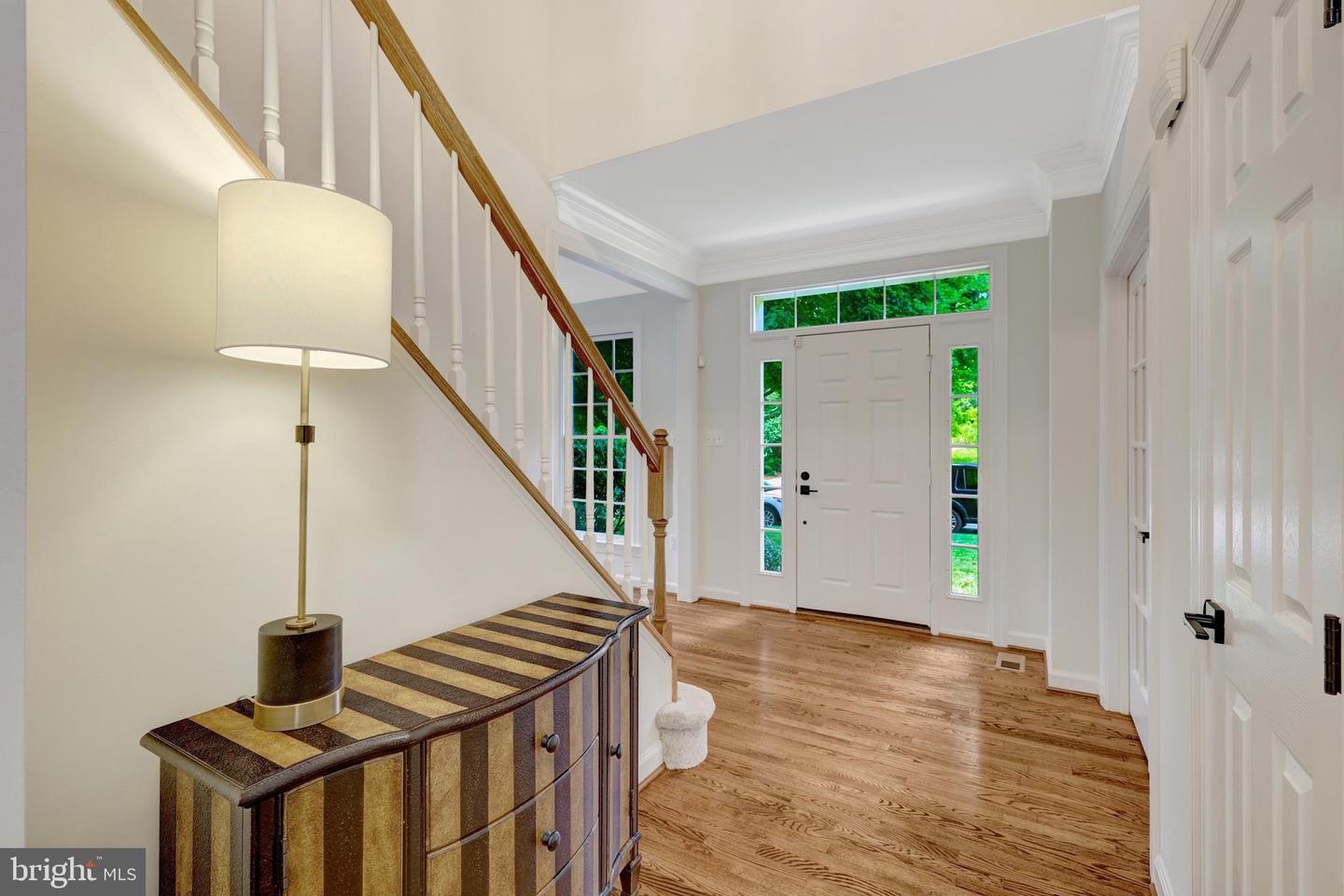 5271 TRACTOR LN, FAIRFAX, Virginia 22030, 5 Bedrooms Bedrooms, ,4 BathroomsBathrooms,Residential,For sale,5271 TRACTOR LN,VAFX2253790 MLS # VAFX2253790