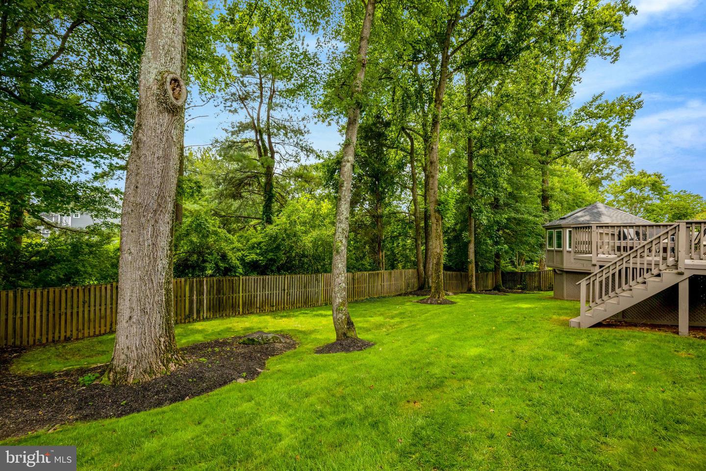 5271 TRACTOR LN, FAIRFAX, Virginia 22030, 5 Bedrooms Bedrooms, ,4 BathroomsBathrooms,Residential,For sale,5271 TRACTOR LN,VAFX2253790 MLS # VAFX2253790