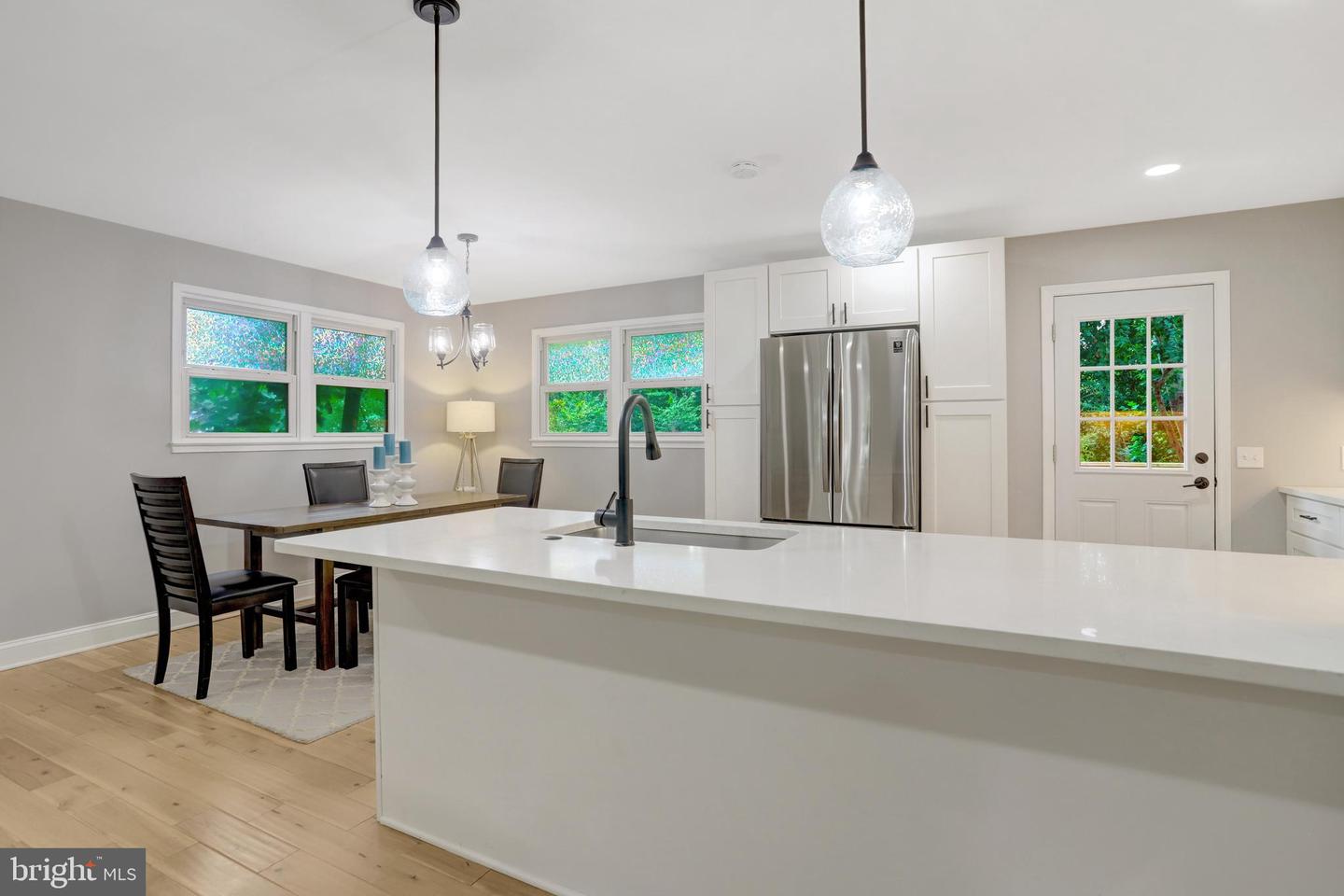 5418 INVERCHAPEL RD, SPRINGFIELD, Virginia 22151, 4 Bedrooms Bedrooms, ,3 BathroomsBathrooms,Residential,For sale,5418 INVERCHAPEL RD,VAFX2254392 MLS # VAFX2254392