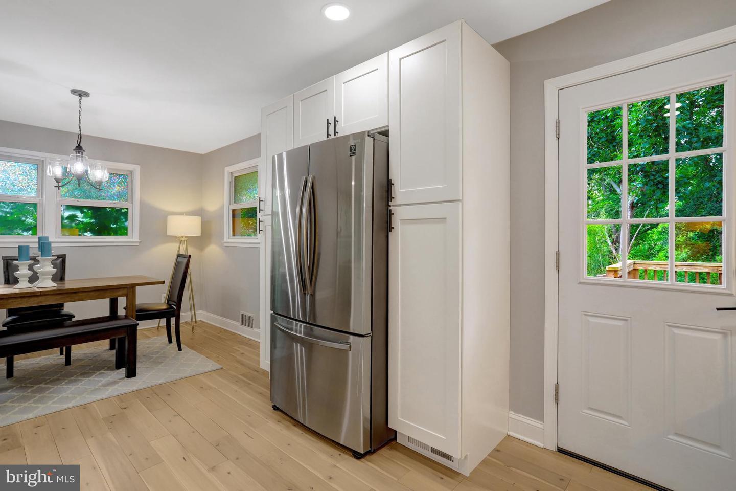 5418 INVERCHAPEL RD, SPRINGFIELD, Virginia 22151, 4 Bedrooms Bedrooms, ,3 BathroomsBathrooms,Residential,For sale,5418 INVERCHAPEL RD,VAFX2254392 MLS # VAFX2254392