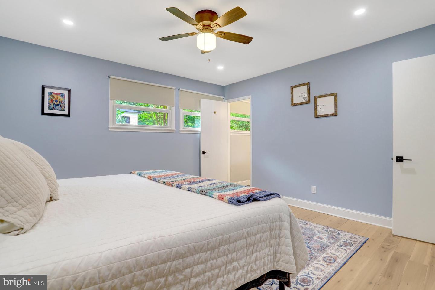 5418 INVERCHAPEL RD, SPRINGFIELD, Virginia 22151, 4 Bedrooms Bedrooms, ,3 BathroomsBathrooms,Residential,For sale,5418 INVERCHAPEL RD,VAFX2254392 MLS # VAFX2254392