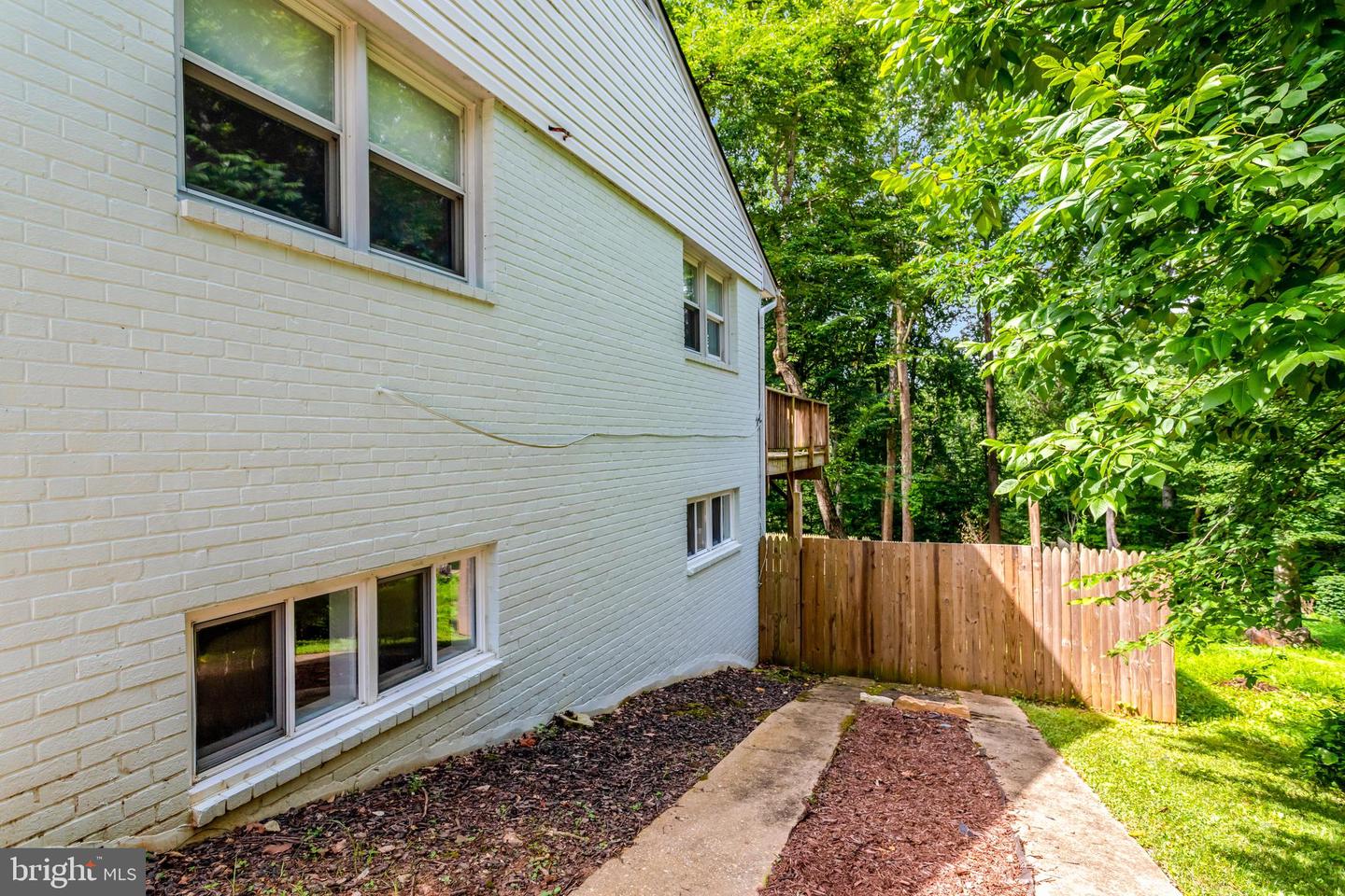 5418 INVERCHAPEL RD, SPRINGFIELD, Virginia 22151, 4 Bedrooms Bedrooms, ,3 BathroomsBathrooms,Residential,For sale,5418 INVERCHAPEL RD,VAFX2254392 MLS # VAFX2254392
