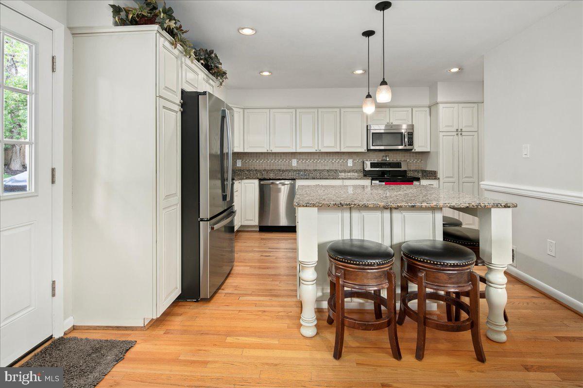 8600 CHERRY VALLEY LN, ALEXANDRIA, Virginia 22309, 4 Bedrooms Bedrooms, ,3 BathroomsBathrooms,Residential,For sale,8600 CHERRY VALLEY LN,VAFX2253324 MLS # VAFX2253324