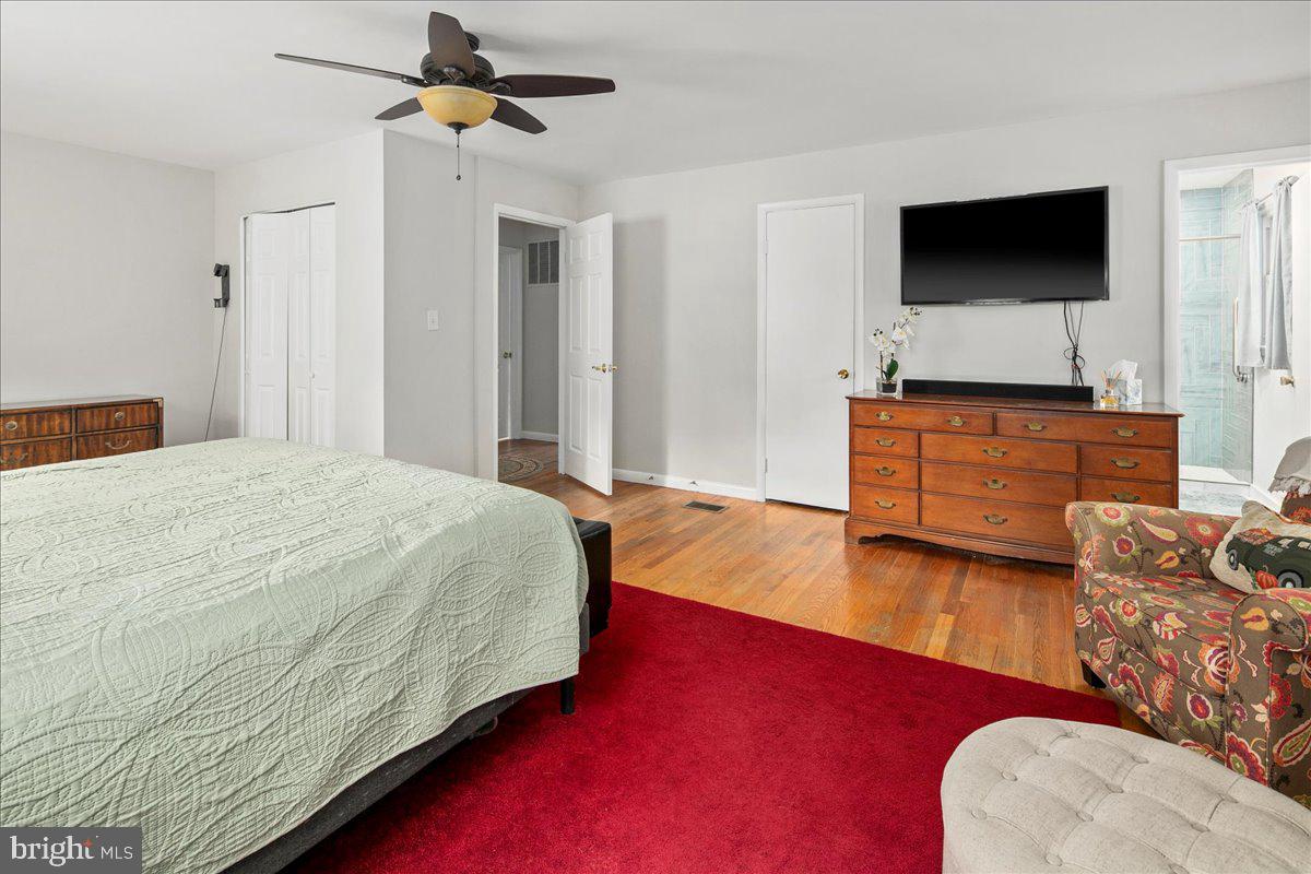 8600 CHERRY VALLEY LN, ALEXANDRIA, Virginia 22309, 4 Bedrooms Bedrooms, ,3 BathroomsBathrooms,Residential,For sale,8600 CHERRY VALLEY LN,VAFX2253324 MLS # VAFX2253324