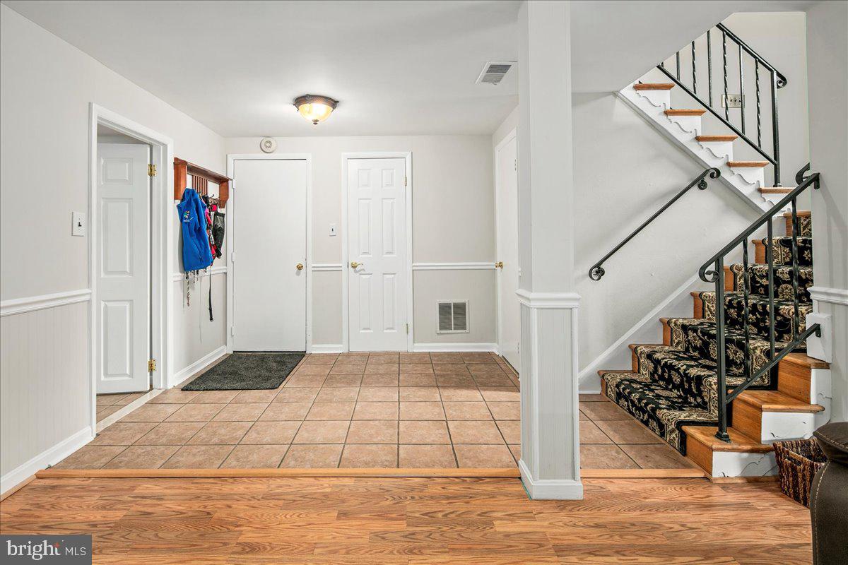 8600 CHERRY VALLEY LN, ALEXANDRIA, Virginia 22309, 4 Bedrooms Bedrooms, ,3 BathroomsBathrooms,Residential,For sale,8600 CHERRY VALLEY LN,VAFX2253324 MLS # VAFX2253324