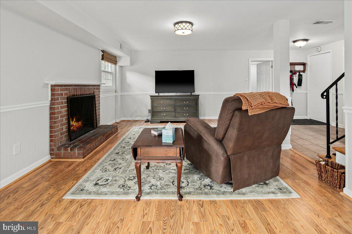 8600 CHERRY VALLEY LN, ALEXANDRIA, Virginia 22309, 4 Bedrooms Bedrooms, ,3 BathroomsBathrooms,Residential,For sale,8600 CHERRY VALLEY LN,VAFX2253324 MLS # VAFX2253324