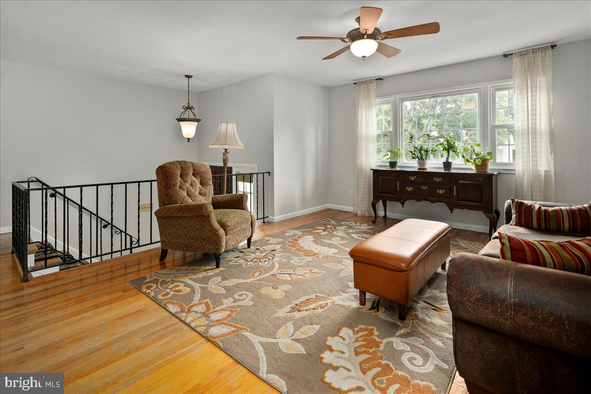 8600 CHERRY VALLEY LN, ALEXANDRIA, Virginia 22309, 4 Bedrooms Bedrooms, ,3 BathroomsBathrooms,Residential,For sale,8600 CHERRY VALLEY LN,VAFX2253324 MLS # VAFX2253324