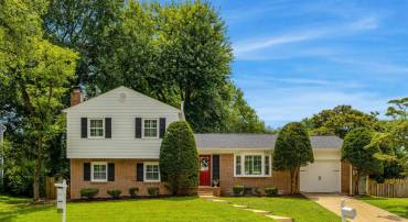 9513 SCARAB ST, VIENNA, Virginia 22182, 5 Bedrooms Bedrooms, ,3 BathroomsBathrooms,Residential,For sale,9513 SCARAB ST,VAFX2254410 MLS # VAFX2254410