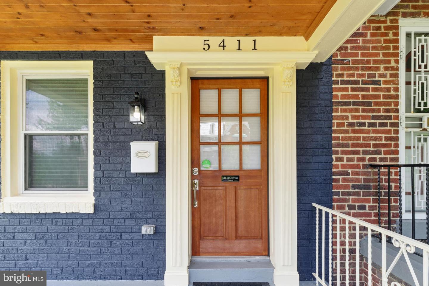 5411 2ND ST NW, WASHINGTON, District Of Columbia 20011, 3 Bedrooms Bedrooms, ,3 BathroomsBathrooms,Residential,For sale,5411 2ND ST NW,DCDC2209534 MLS # DCDC2209534