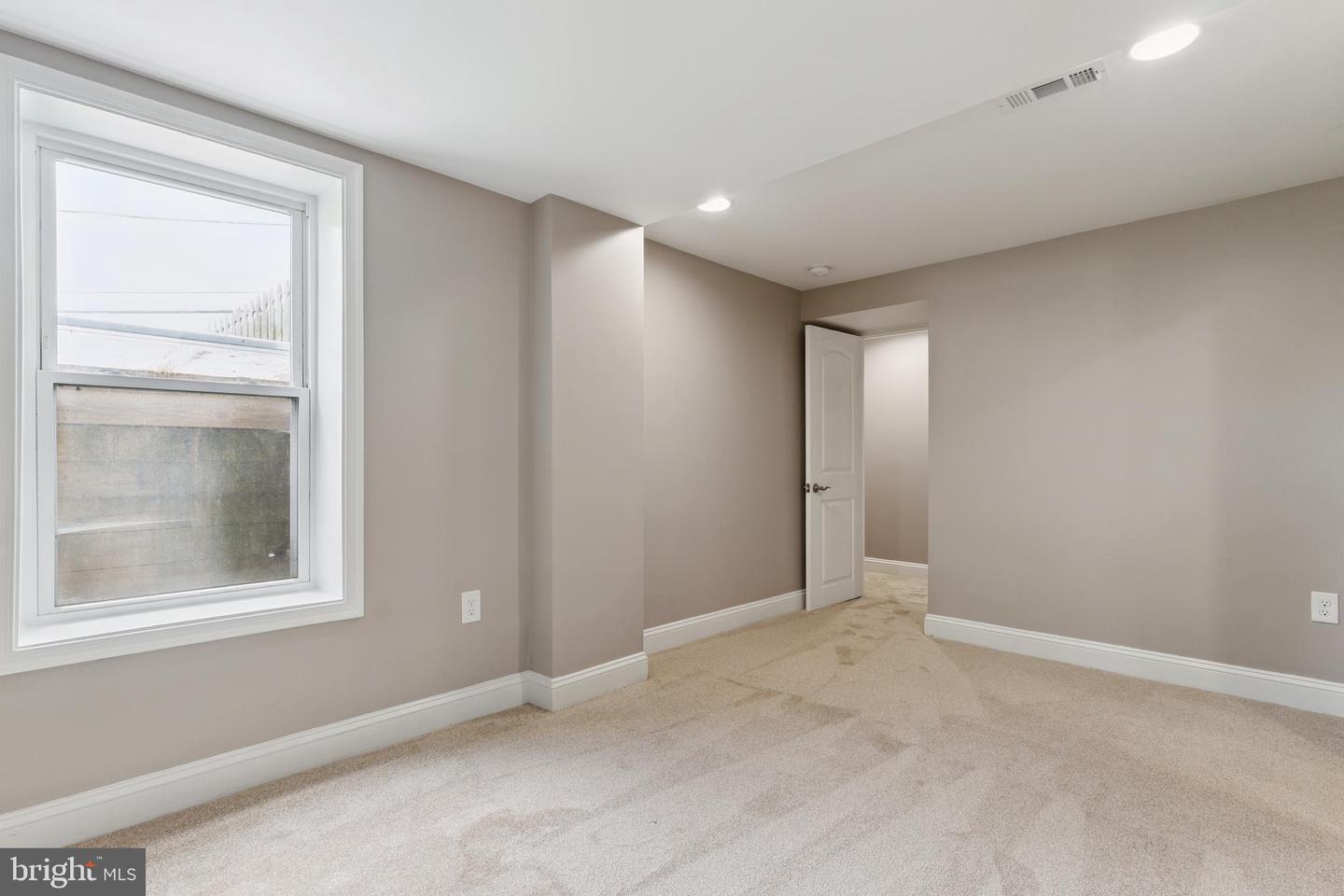 5411 2ND ST NW, WASHINGTON, District Of Columbia 20011, 3 Bedrooms Bedrooms, ,3 BathroomsBathrooms,Residential,For sale,5411 2ND ST NW,DCDC2209534 MLS # DCDC2209534