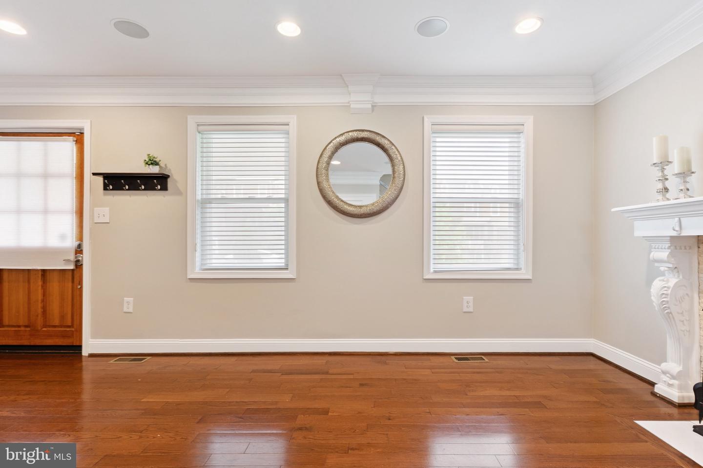 5411 2ND ST NW, WASHINGTON, District Of Columbia 20011, 3 Bedrooms Bedrooms, ,3 BathroomsBathrooms,Residential,For sale,5411 2ND ST NW,DCDC2209534 MLS # DCDC2209534