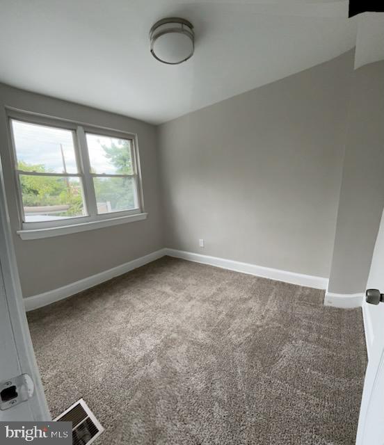 4902 MINNESOTA AVE NE, WASHINGTON, District Of Columbia 20019, 3 Bedrooms Bedrooms, 6 Rooms Rooms,2 BathroomsBathrooms,Residential,For sale,4902 MINNESOTA AVE NE,DCDC2209588 MLS # DCDC2209588