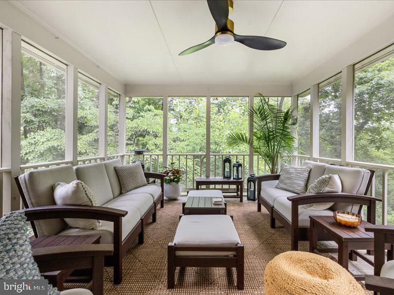 247 MCGUIRE RD, WINCHESTER, Virginia 22603, 4 Bedrooms Bedrooms, ,2 BathroomsBathrooms,Residential,For sale,247 MCGUIRE RD,VAFV2035358 MLS # VAFV2035358