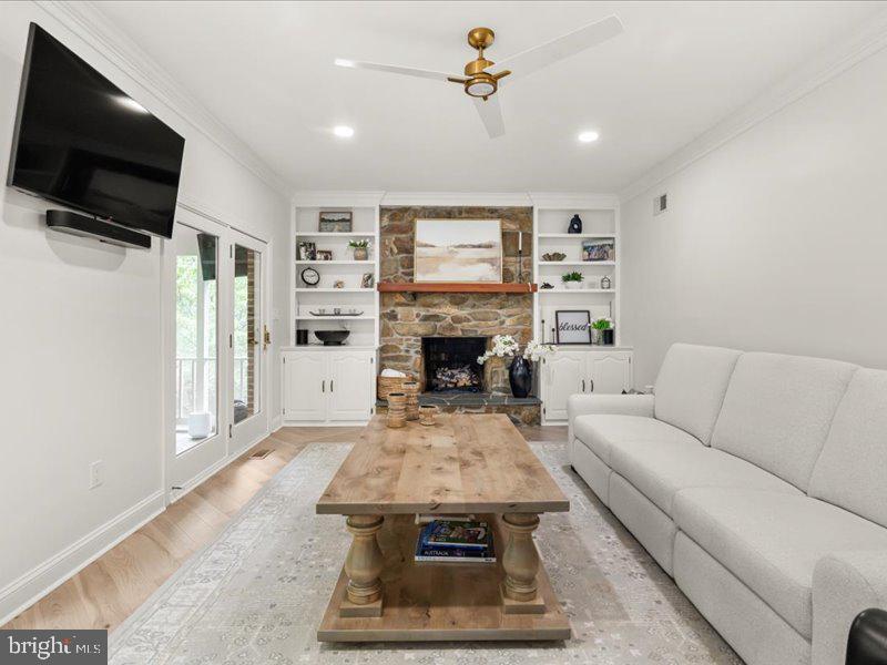 247 MCGUIRE RD, WINCHESTER, Virginia 22603, 4 Bedrooms Bedrooms, ,2 BathroomsBathrooms,Residential,For sale,247 MCGUIRE RD,VAFV2035358 MLS # VAFV2035358