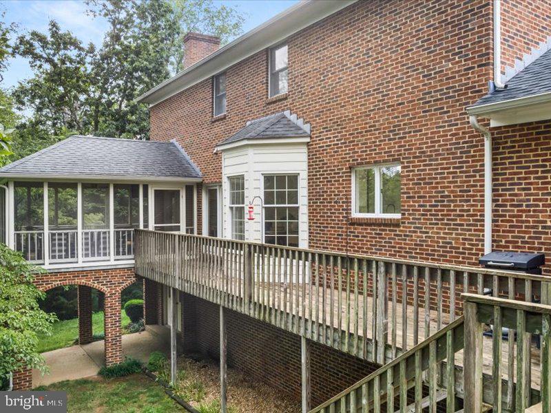 247 MCGUIRE RD, WINCHESTER, Virginia 22603, 4 Bedrooms Bedrooms, ,2 BathroomsBathrooms,Residential,For sale,247 MCGUIRE RD,VAFV2035358 MLS # VAFV2035358