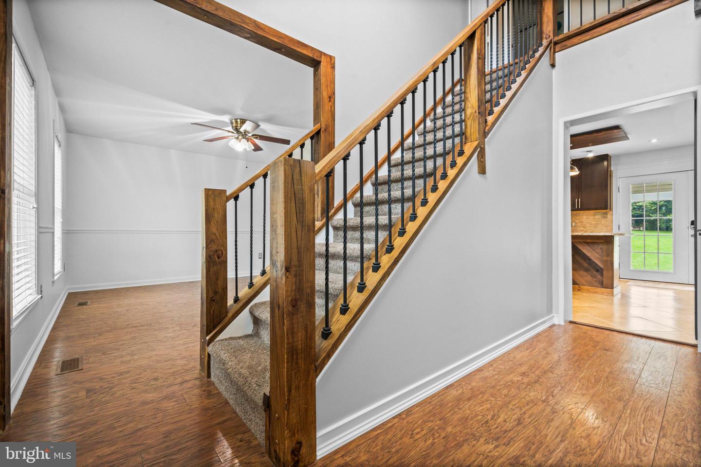 34444 LEESBURG PIKE, ROUND HILL, Virginia 20141, 4 Bedrooms Bedrooms, ,2 BathroomsBathrooms,Residential,For sale,34444 LEESBURG PIKE,VALO2101664 MLS # VALO2101664