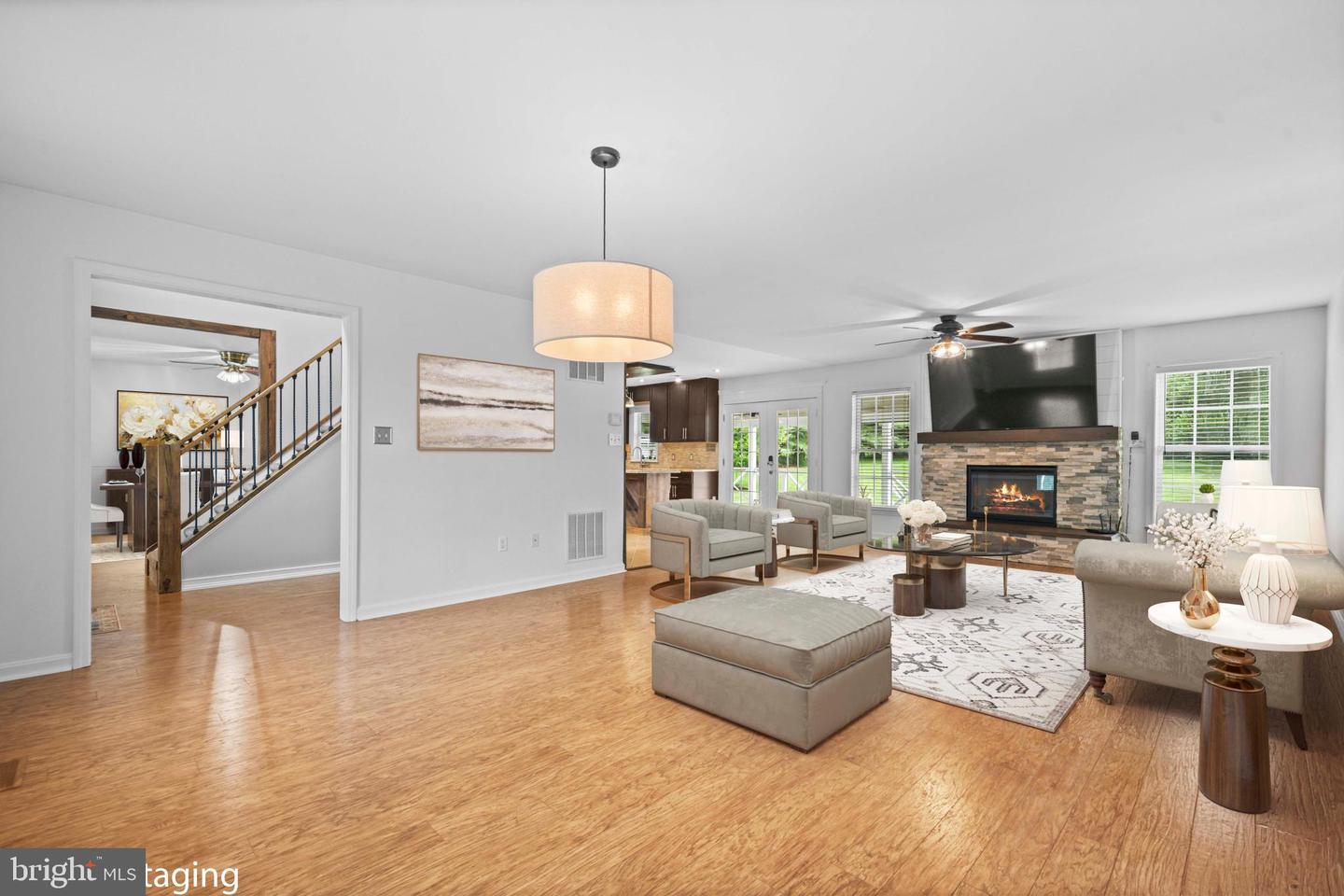 34444 LEESBURG PIKE, ROUND HILL, Virginia 20141, 4 Bedrooms Bedrooms, ,2 BathroomsBathrooms,Residential,For sale,34444 LEESBURG PIKE,VALO2101664 MLS # VALO2101664