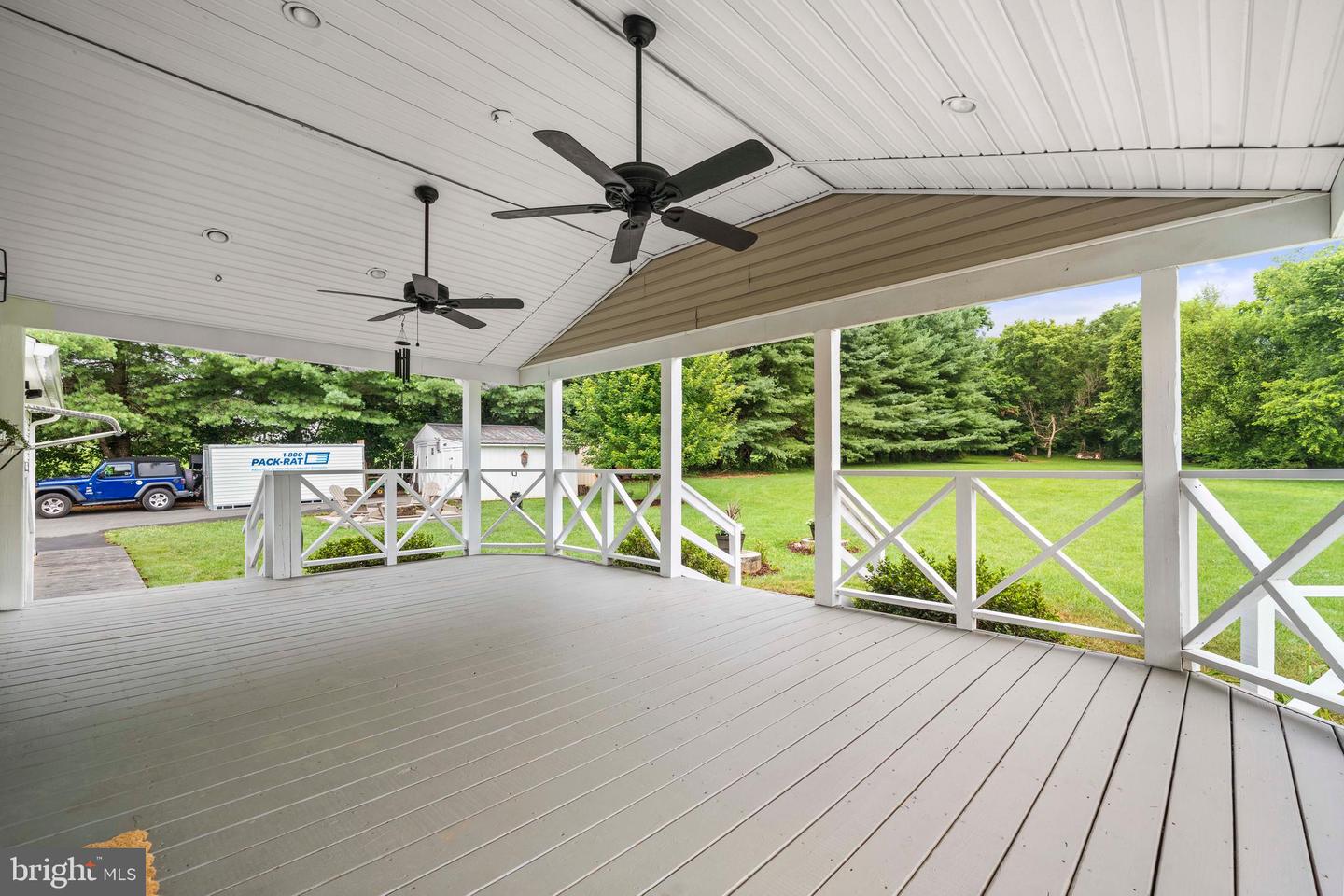 34444 LEESBURG PIKE, ROUND HILL, Virginia 20141, 4 Bedrooms Bedrooms, ,2 BathroomsBathrooms,Residential,For sale,34444 LEESBURG PIKE,VALO2101664 MLS # VALO2101664