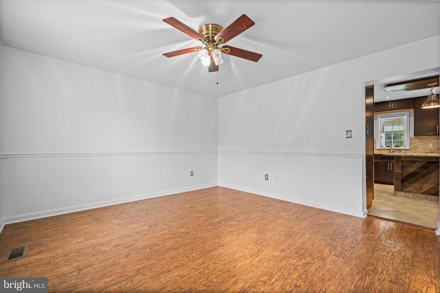 34444 LEESBURG PIKE, ROUND HILL, Virginia 20141, 4 Bedrooms Bedrooms, ,2 BathroomsBathrooms,Residential,For sale,34444 LEESBURG PIKE,VALO2101664 MLS # VALO2101664
